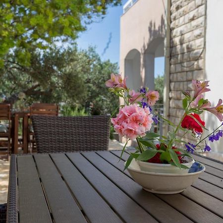 Olive Garden Apartment Hvar Town Bagian luar foto