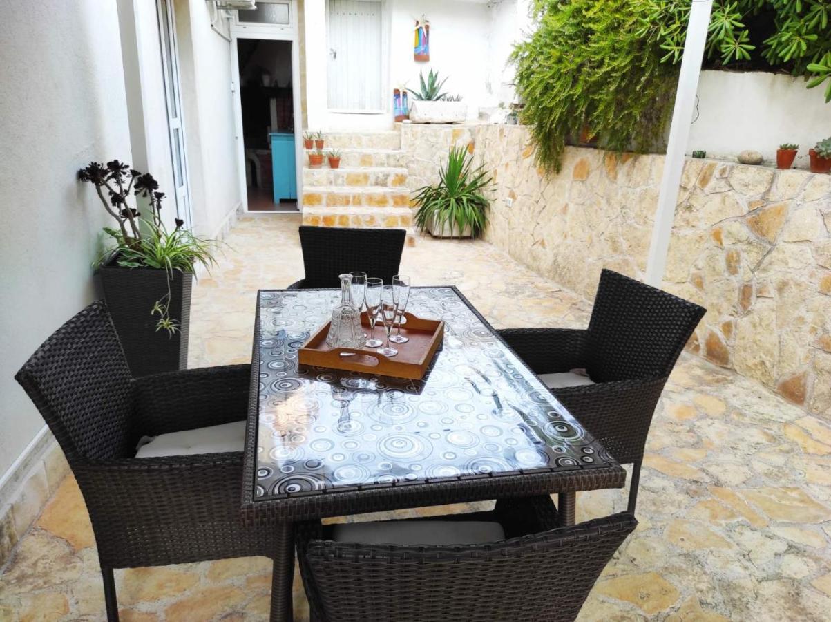 Olive Garden Apartment Hvar Town Bagian luar foto