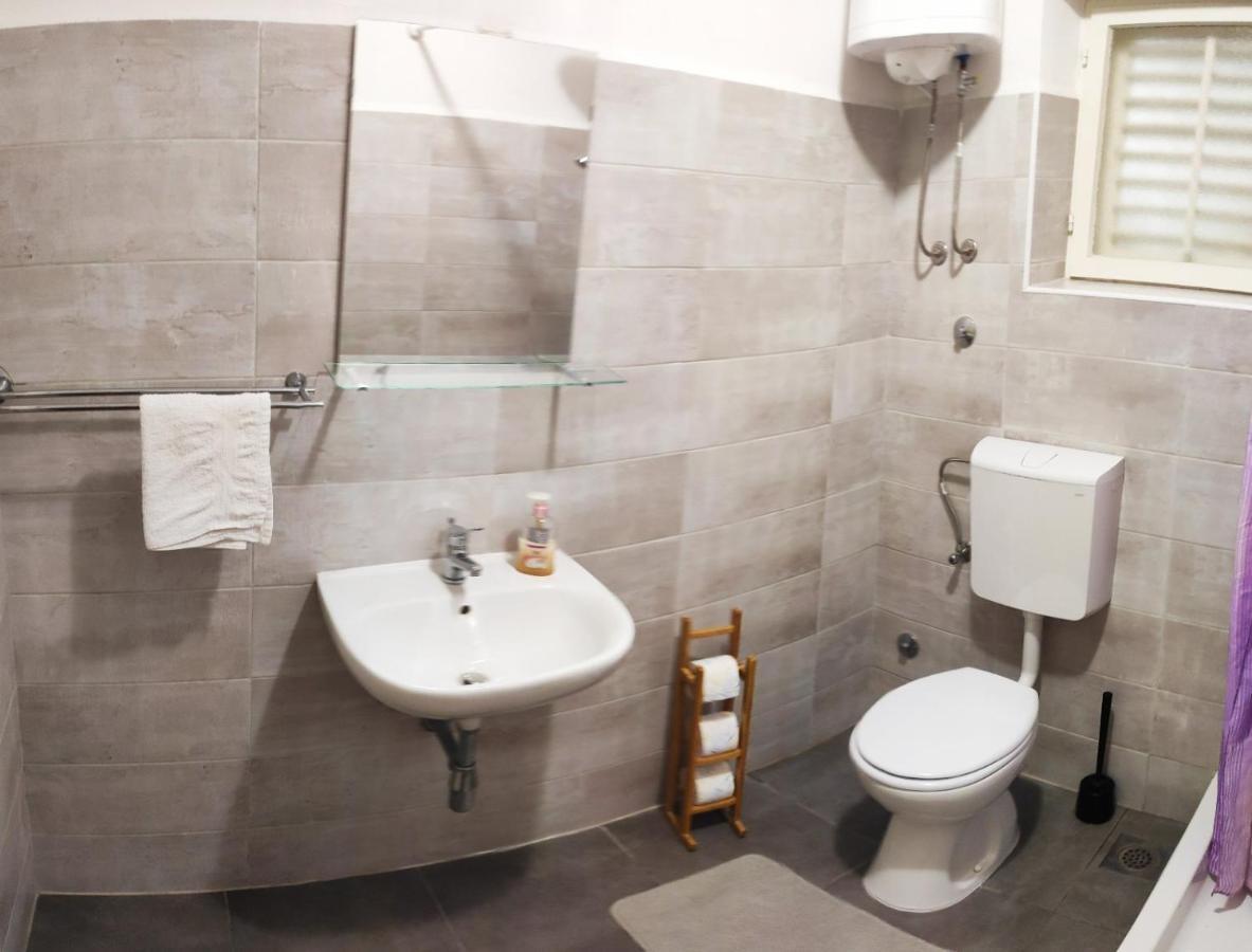 Olive Garden Apartment Hvar Town Bagian luar foto