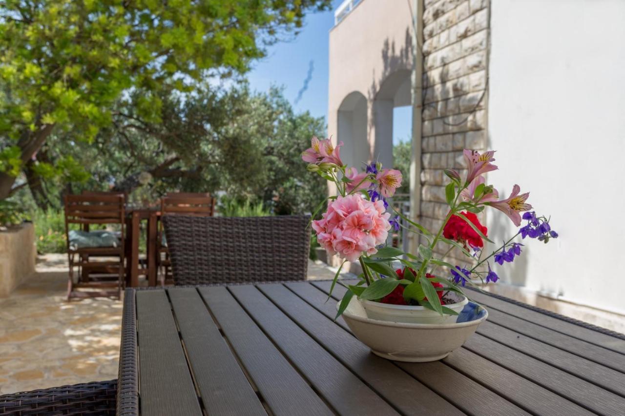Olive Garden Apartment Hvar Town Bagian luar foto